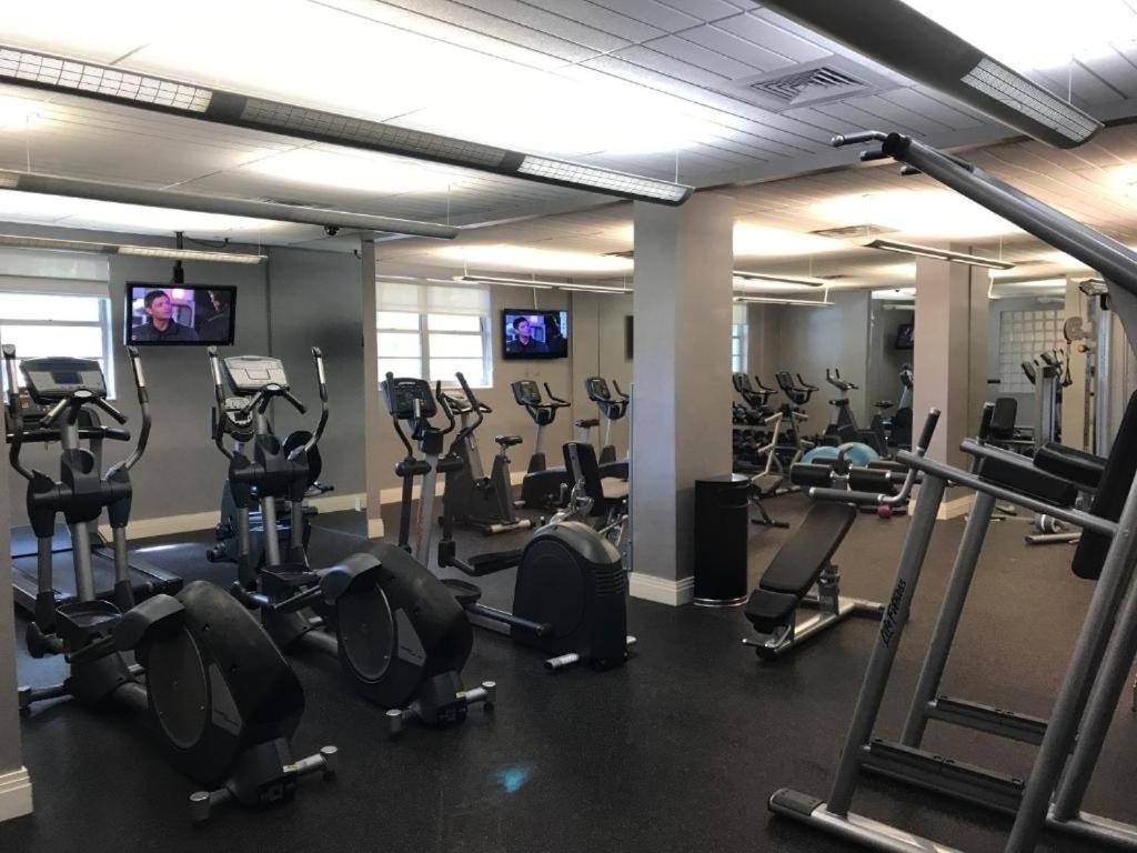 2Bd Condo Christmas Retreat Pool Beachside Hollywood Ngoại thất bức ảnh